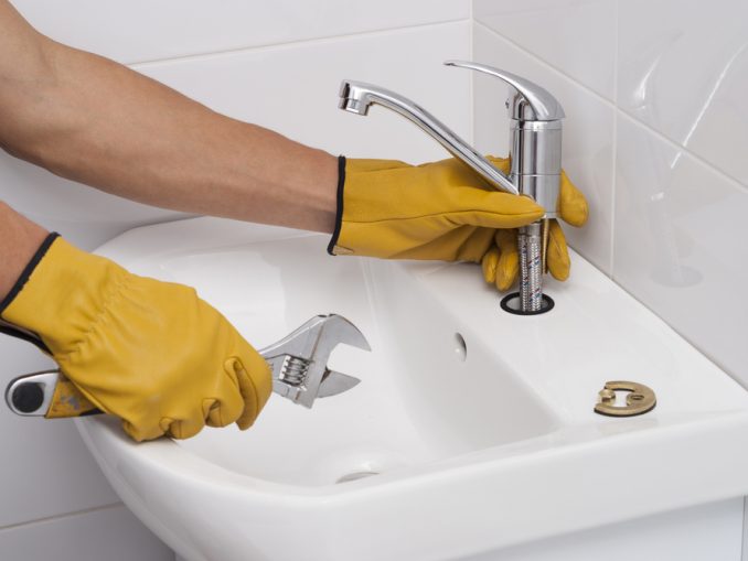Comment changer un robinet de cuisine avec douchette